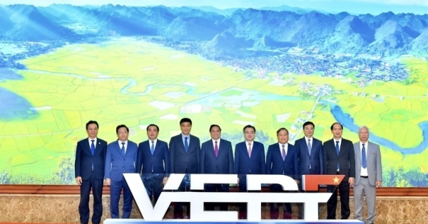 Vietnam Economic Forum 2025 highlights green, digital growth path