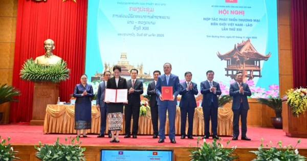 Vietnam, Laos strengthen border trade ties through strategic cooperation