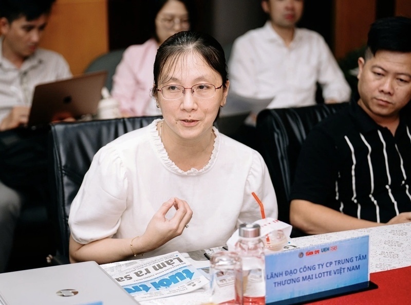 Ms. Le Thi Thanh Truc, Head of Online Operations Department, Lotte Vietnam Commercial Center Joint Stock Company. Photo: Thanh Hiep.