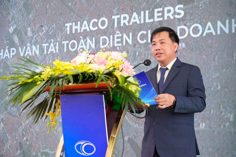 Mr. Dao Le Chung, General Director of Thaco Trailers, speaking at the event.