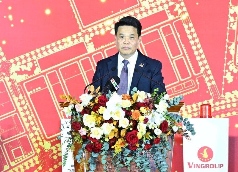 Mr. Le Ngoc Chau, Chairman of Hai Phong City People's Committee, spoke at the event. Photo: Can Dung