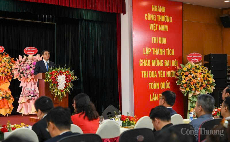 The Minister assesses the successful results of the Congress as the result of the tireless efforts of officials, civil servants, public employees and workers in the entire industry. Photo: Nam Nguyen