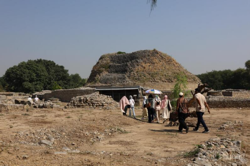 Vietnam-Pakistan: Two decades, two rivers, one dream - Part 3: Taxila to Ba Den - 4