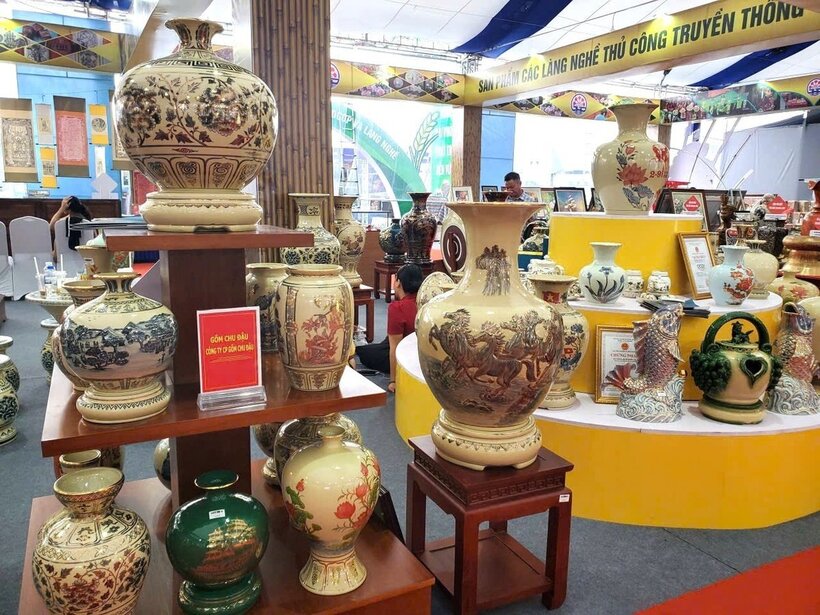 Hai Phong’s rural industrial products feature diverse designs and categories.