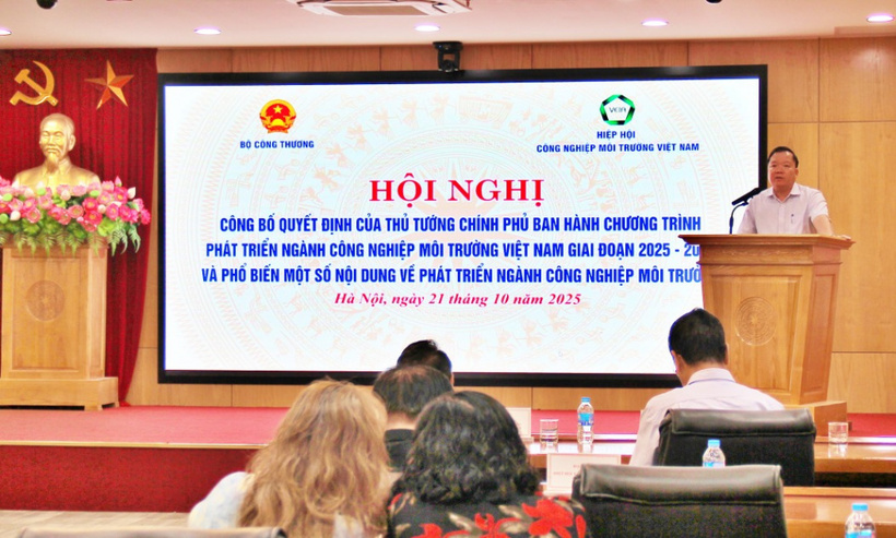 Mr. Pham Tuan Anh, Director of the Department of Industrial Safety Techniques and Environment delivered a concluding speech at the Conference.