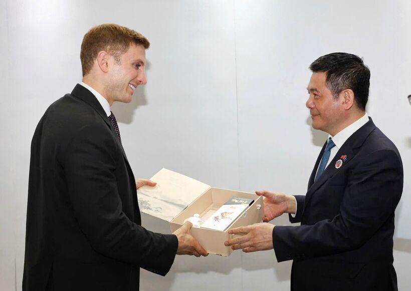 The Minister also urged the United States to address Vietnam’s request for early recognition of its market economy status and to remove Vietnam from the D1 and D3 lists restricting exports of high-tech products. Photo: Nguyen Minh