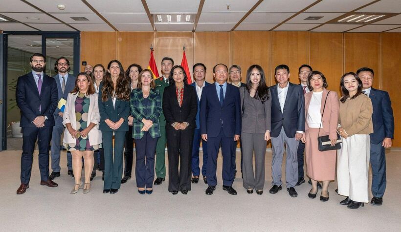 Vietnam and Spain launch first Joint Commission to advance trade and investment - 1