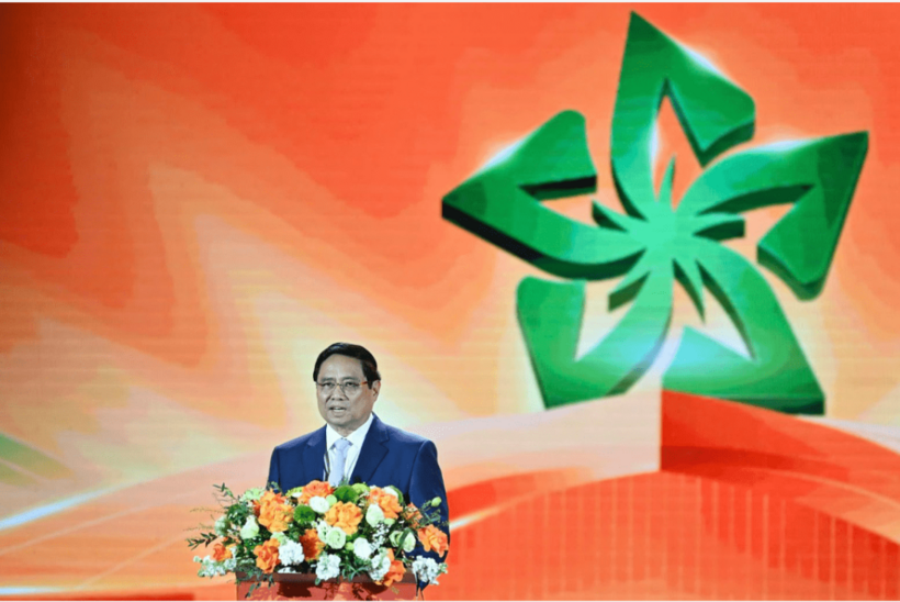 Prime Minister Pham Minh Chinh delivers a speech at the closing ceremony.