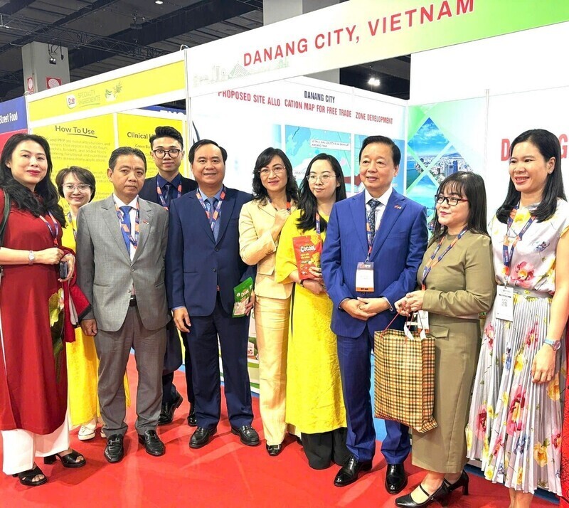 Da Nang business delegation promotes trade at the Malaysia International Halal Exhibition 2025.Photo: the Da Nang Department of Industry and Trade.