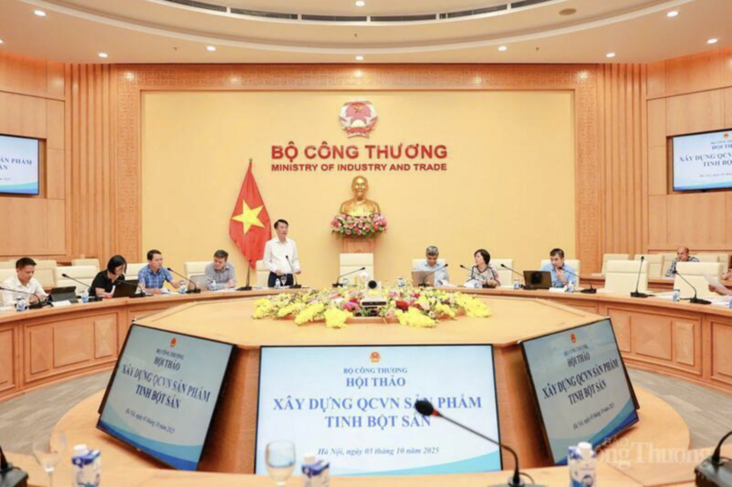 Seminar on developing technical regulations for cassava starch products organized by the Ministry of Industry and Trade on October 3. Photo: Thanh Van