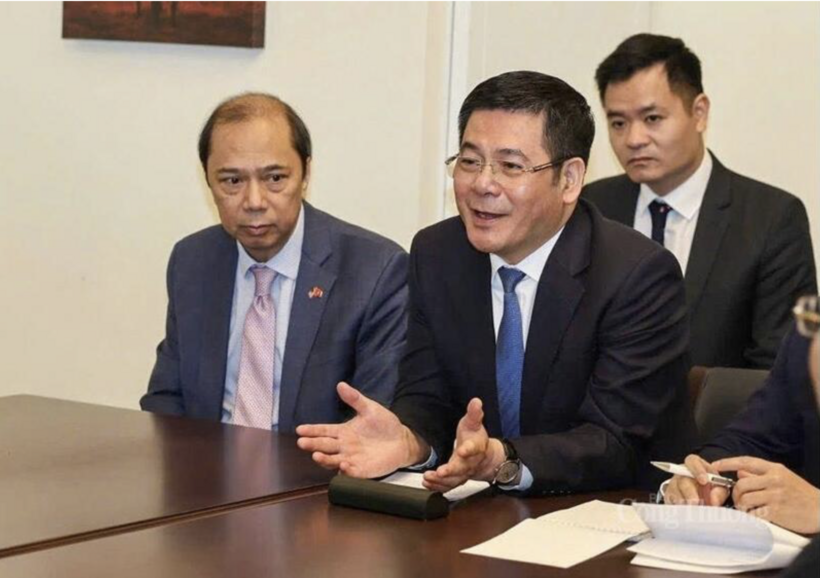 Minister Nguyen Hong Dien hopes to establish practical cooperation mechanisms with the state of Nebraska, US.