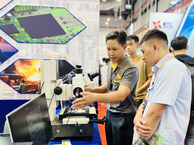 The processing and manufacturing sector remains a top draw for foreign investors.