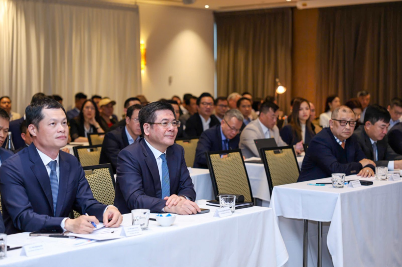 Also attending the forum are representatives from units under the Ministry of Industry and Trade, Vietnam’s diplomatic missions, and the Vietnam Trade Office in Australia…