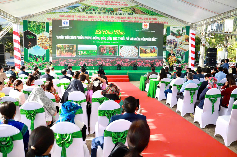 The Ministry of Industry and Trade supports the consumption of ethnic-minority produce.