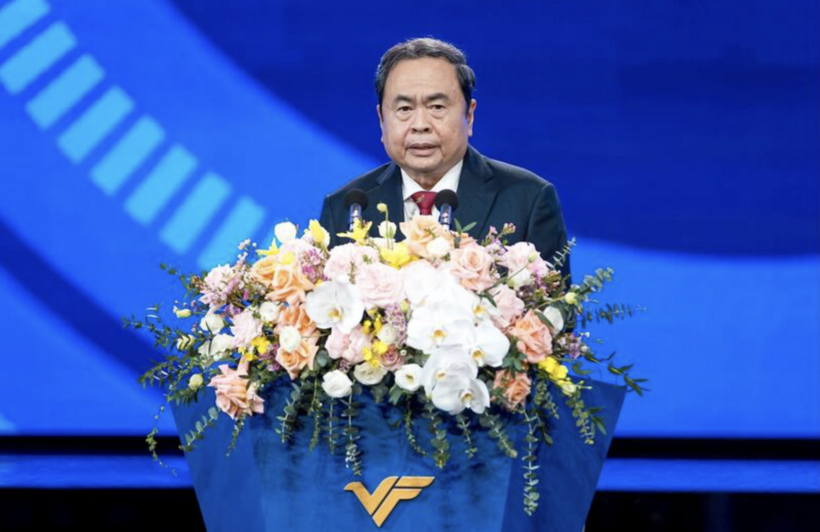 National Assembly Chairman Tran Thanh Man delivers remarks at the fifth VinFuture Award Ceremony.