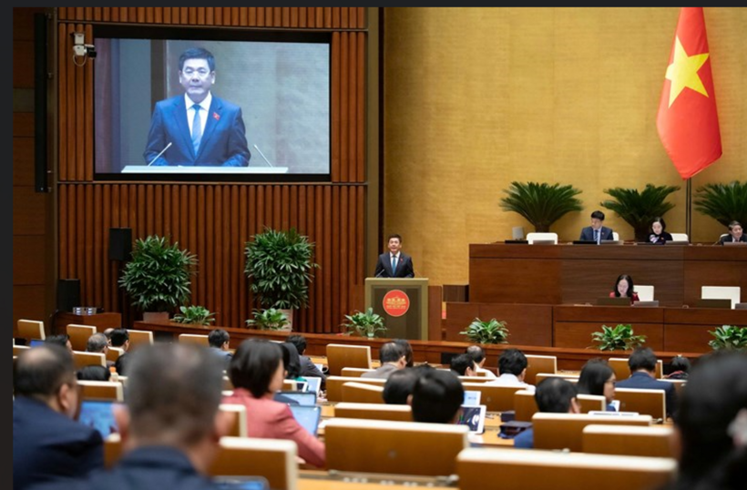 An overview of the National Assembly’s plenary session on December 10.