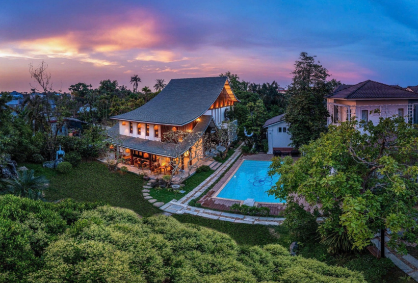 Located within a 450-year-old ancestral house, An Nhien Garden Vegetarian was honored with the ASEAN Sustainable Tourism Award.