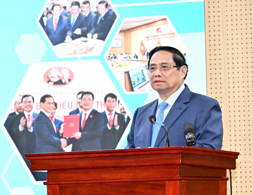 Prime Minister Pham Minh Chinh delivers a directive address at the national conference reviewing the Industry and Trade sector’s performance for 2021-2025.
