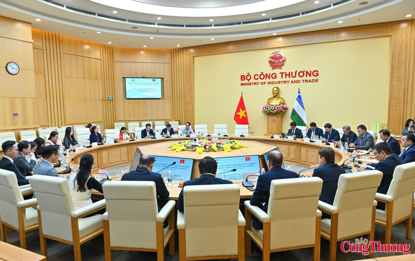 Overview of the 8th Meeting of the Vietnam - Uzbekistan Intergovernmental Committee on Economic, Trade, Scientific and Technical Cooperation held in Hanoi.
