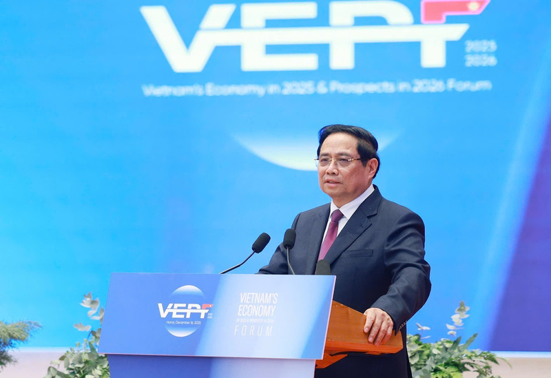Prime Minister Pham Minh Chinh addresses the Vietnam Economy in 2025 and Prospects in 2026 Forum. Photo: Duong Giang