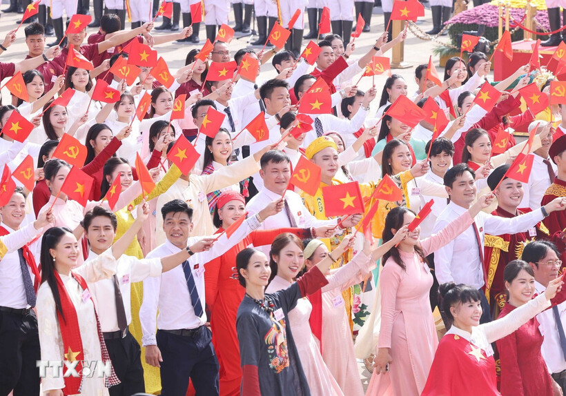 The Culture and Sports contingent marches during the parade marking the 80th anniversary of National Day on September 2. Photo: VNA.