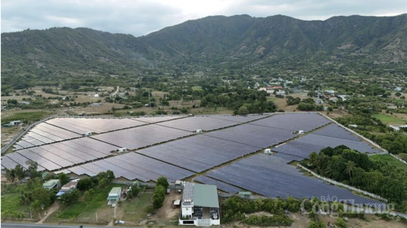 A solar power project in Cam Thinh Commune, Khanh Hoa Province. Photo: Le Son.