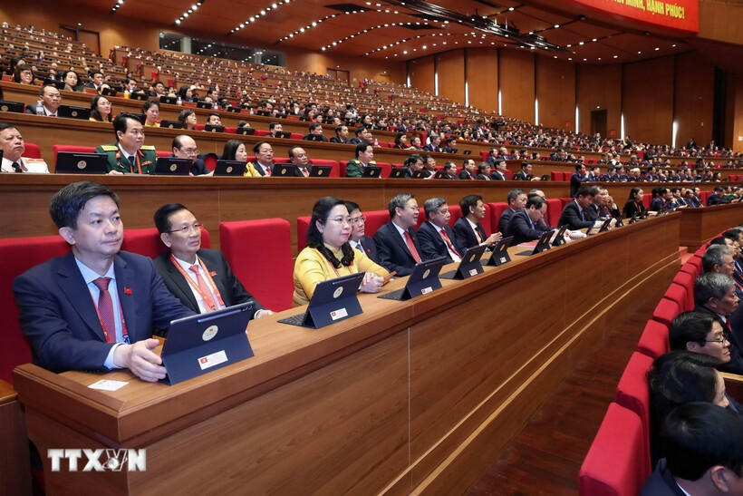 The delegation of the Can Tho municipal Party Committee attends the preparatory session of the 14th National Party Congress. Photo: VNA