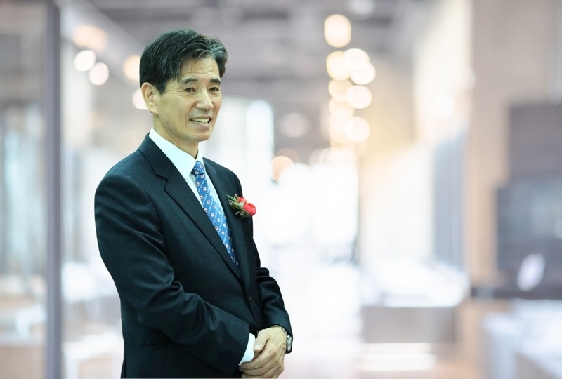 Executive Chairman of the Korea - Vietnam Economic and Cultural Exchange Association Kwon Sung Teak.