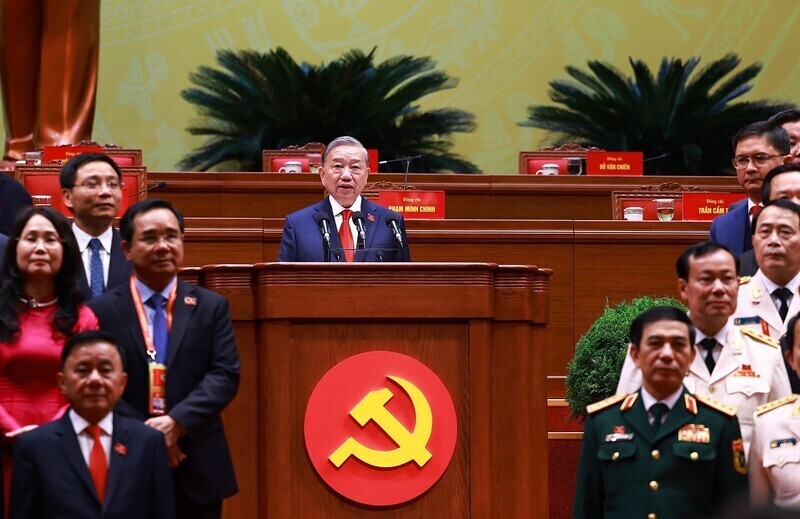 General Secretary To Lam addressing the closing session on behalf of the 14th Central Committee. Photo: VNA