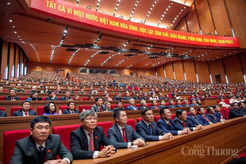 Delegates at the closing session on January 23, 2026.