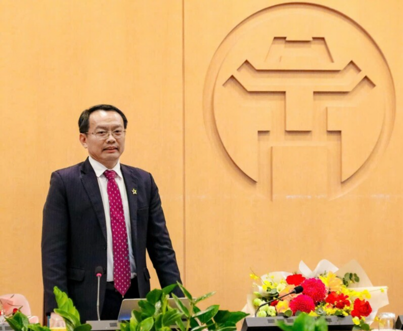 Meritorious Teacher, PhD Pham Xuan Khanh, President of Hanoi College of High Technology.