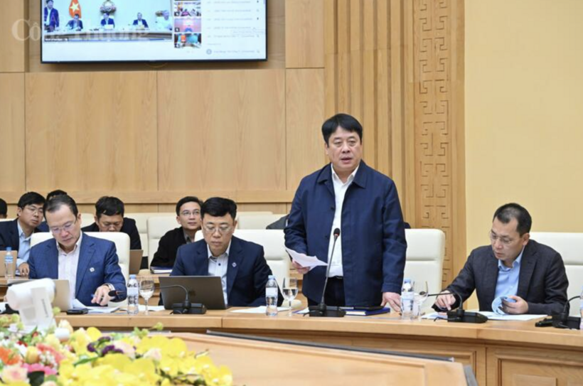 General Director of Vietnam Electricity (EVN) Nguyen Anh Tuan reports on business and production performance in 2025 and orientations for 2026.