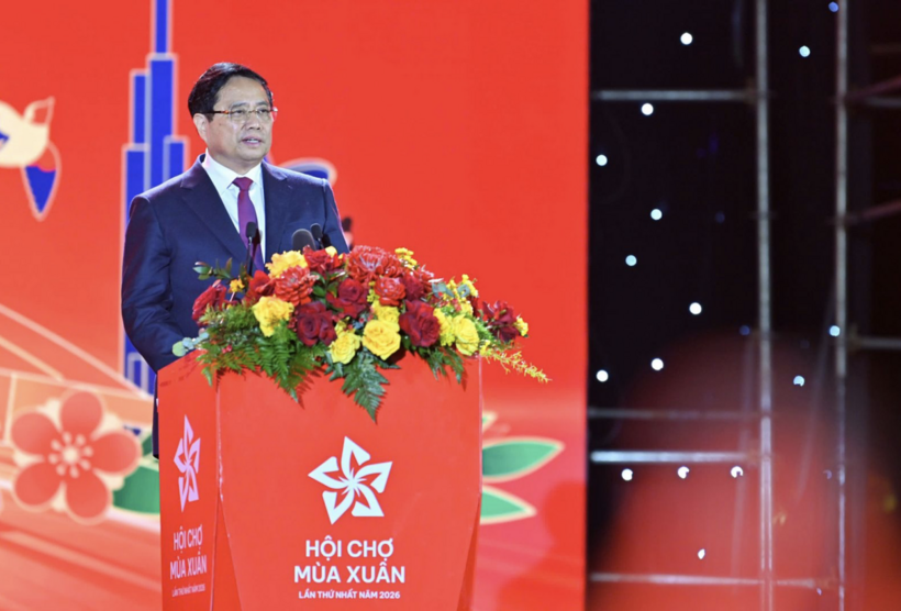 Prime Minister Pham Minh Chinh delivers the closing address at the fair.