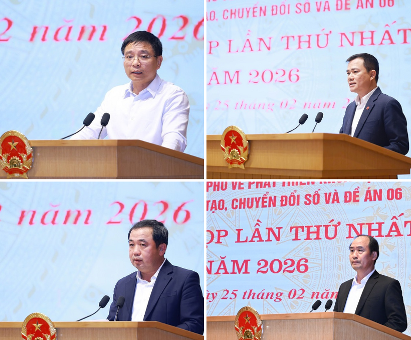 Delegates report and deliver speeches at the meeting. Photo: VGP