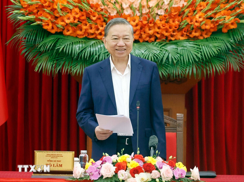 Party General Secretary To Lam delivers remarks. Photo: VNA