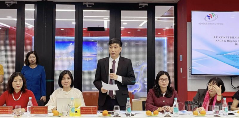 Bui Nguyen Anh Tuan, Deputy Director of the Domestic Market Management and Development Agency under the Ministry of Industry and Trade, speaks at the event. Photo: N.H.