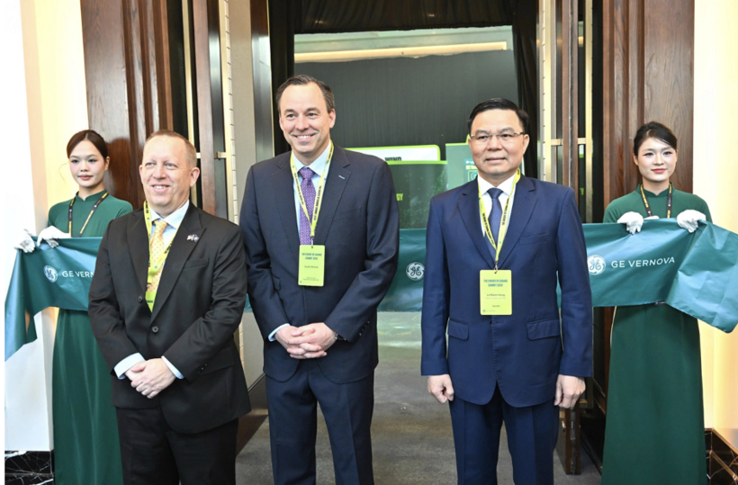 Vietnam promotes cooperation with US businesses in developing energy systems - 2