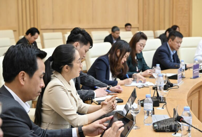 Delegates attending the conference. Photo: Can Dung