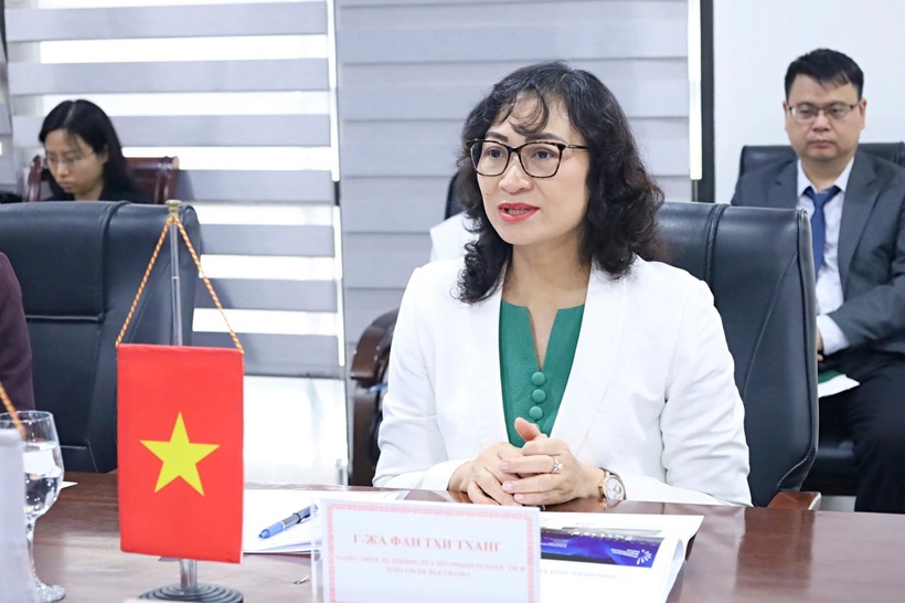 Deputy Minister of Industry and Trade Phan Thi Thang.