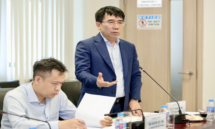 Le Xuan Huyen reports on plans to address crude oil supply for NSRP in the coming period. Photo: Ngo Nhung