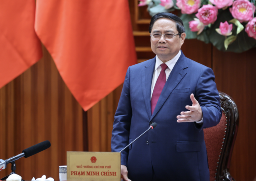 Prime Minister Pham Minh Chinh chairs a Government Standing Committee meeting on preparations for the implementation of the national crude oil reserve project in Nghi Son (Thanh Hoa). Photo: VGP/Nhat Bac