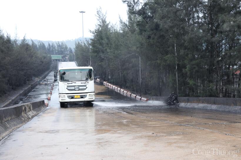 TKV integrates digital transformation to enhance environmental management and promote sustainable mining practices. Photo: Thu Huong.