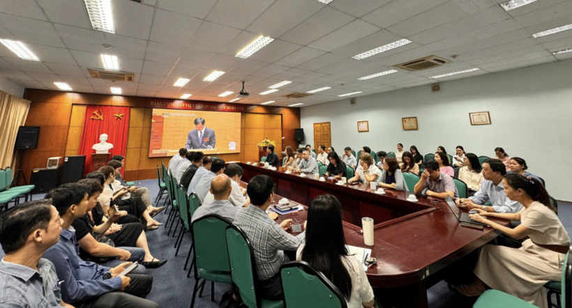 At the Party Committee of the Trade Promotion Agency.