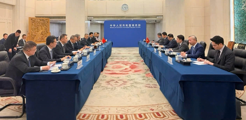 Vietnam, China deepen trade ties, push toward USD 500 billion target - 2