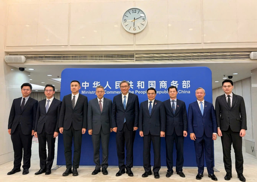 Vietnam, China deepen trade ties, push toward USD 500 billion target - 5