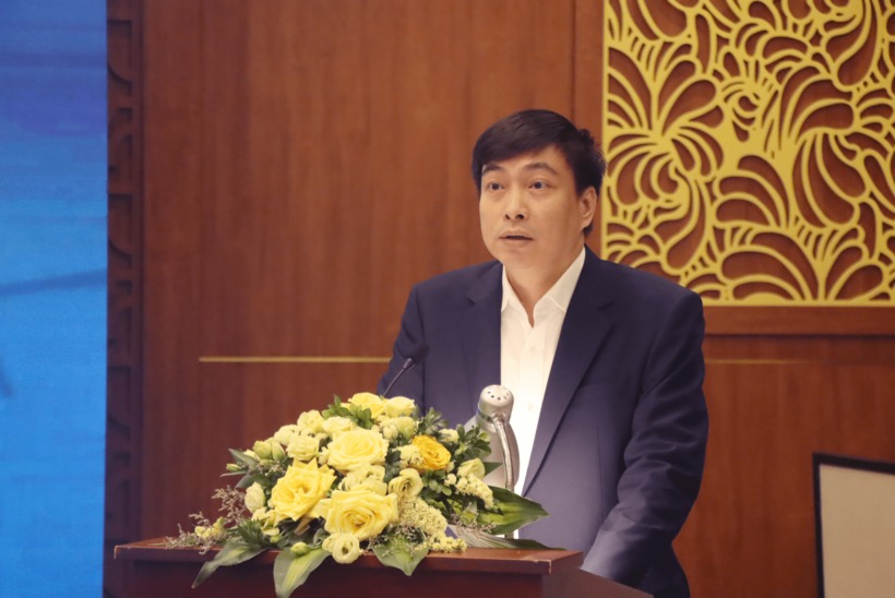 Bui Nguyen Anh Tuan, Deputy Director of the Agency for Domestic Market Surveillance and Development delivers remarks at the seminar. Photo: Quyen Luu