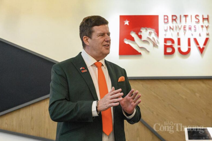 Professor Rick Bennett, Vice Chancellor and Vice President of British University Vietnam (BUV).