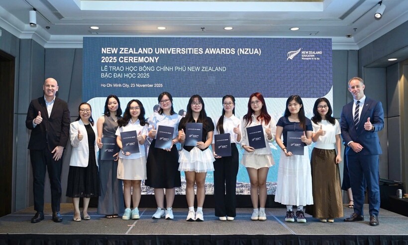 A highlight from the NZUA 2025 Awards Ceremony, honouring outstanding recipients as they begin their academic journey in New Zealand.