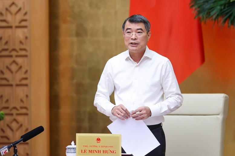 Prime Minister Le Minh Hung delivers concluding remarks at the meeting. Photo: VGP/Nhat Bac