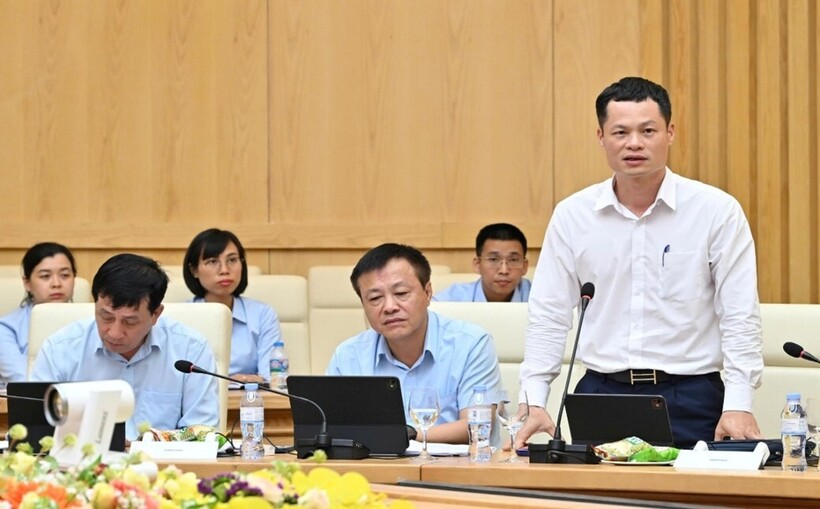 Leaders of units under the Ministry speaks at the meeting.